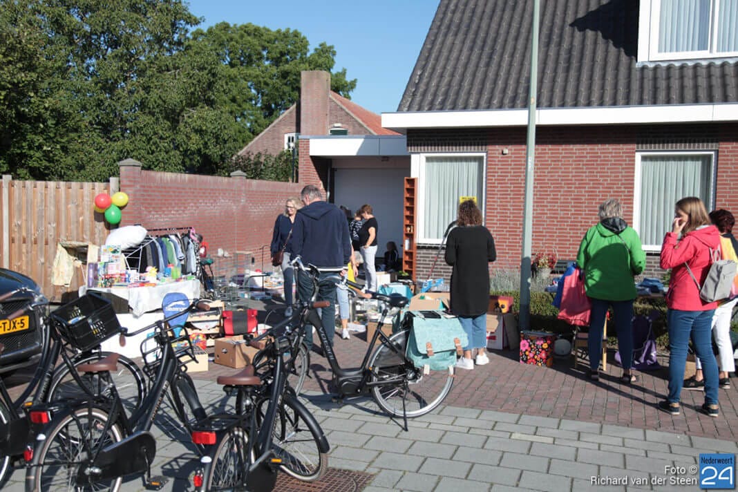 Garage-Sale-Stichting-Tess-1068×712