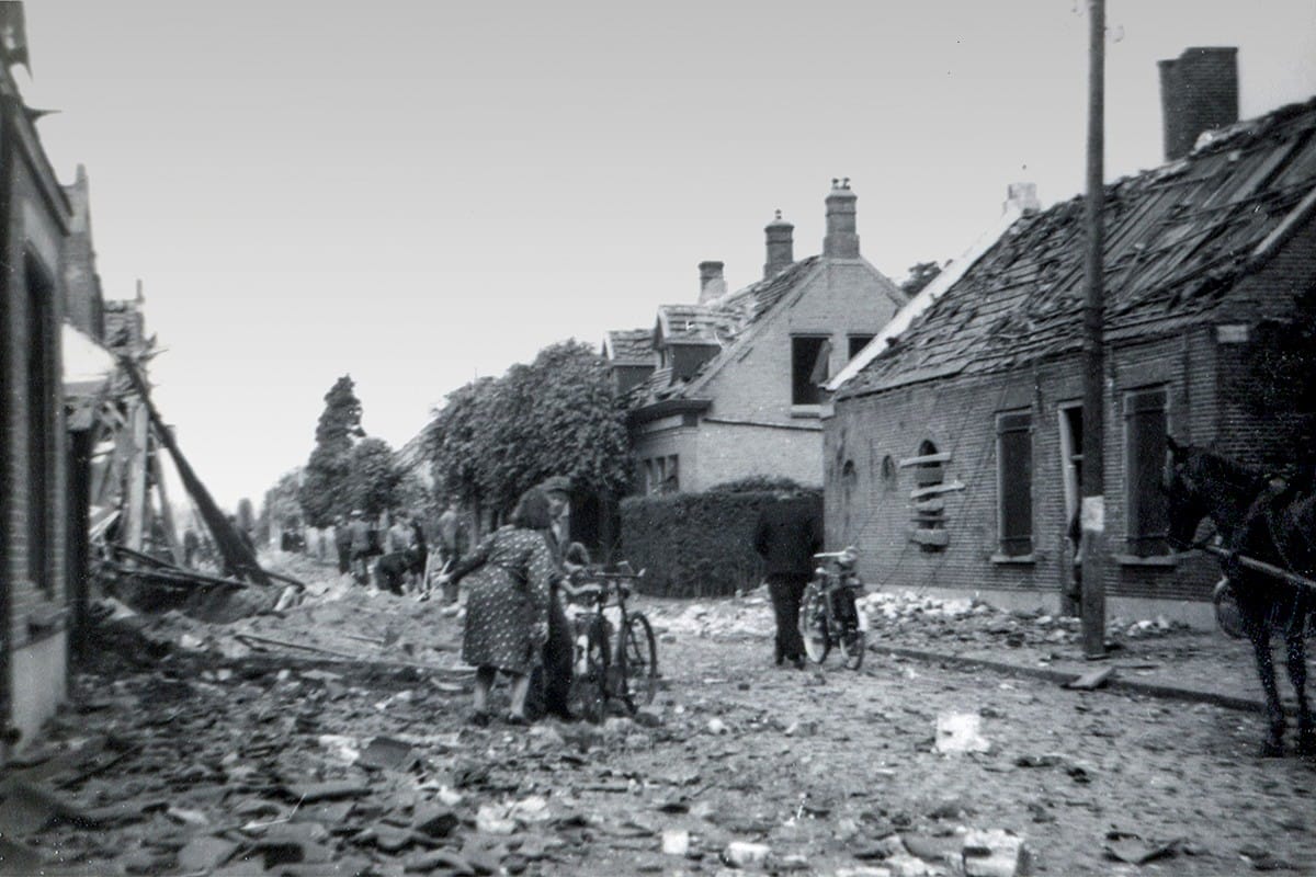 thumbnail_Oranjestraat 5-7-1944.web